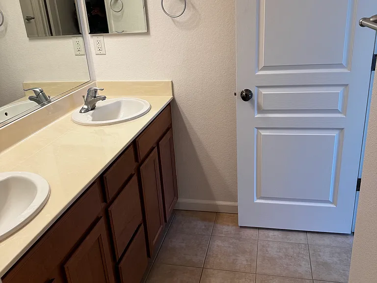 2580 W El Camino Ave #14103 — Photo 37