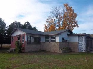 1105 Quinnesec St, Quinnesec, MI 49876