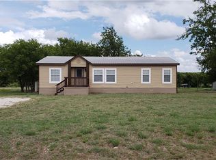 6101 Eagle Ct, Joshua, TX 76058