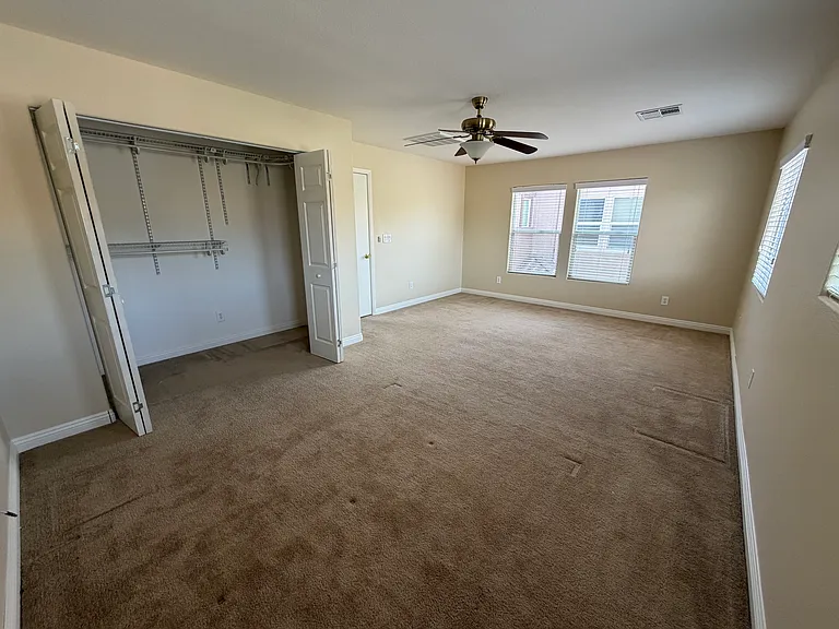 11617 Royal Derwent Dr — Photo 25