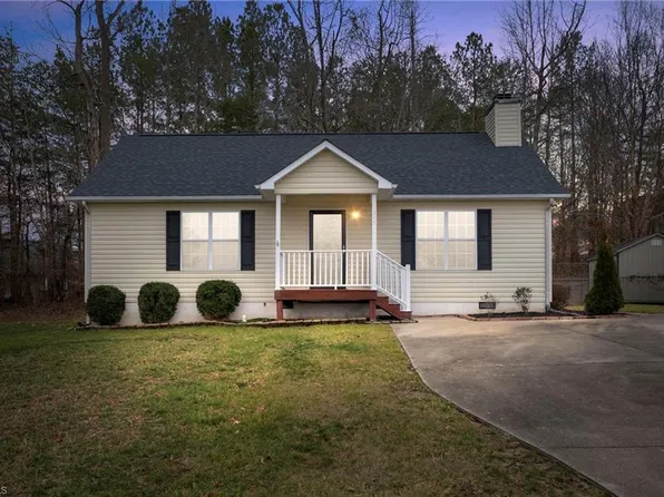 245 Cloverfield Ct, Winston Salem, NC 27127