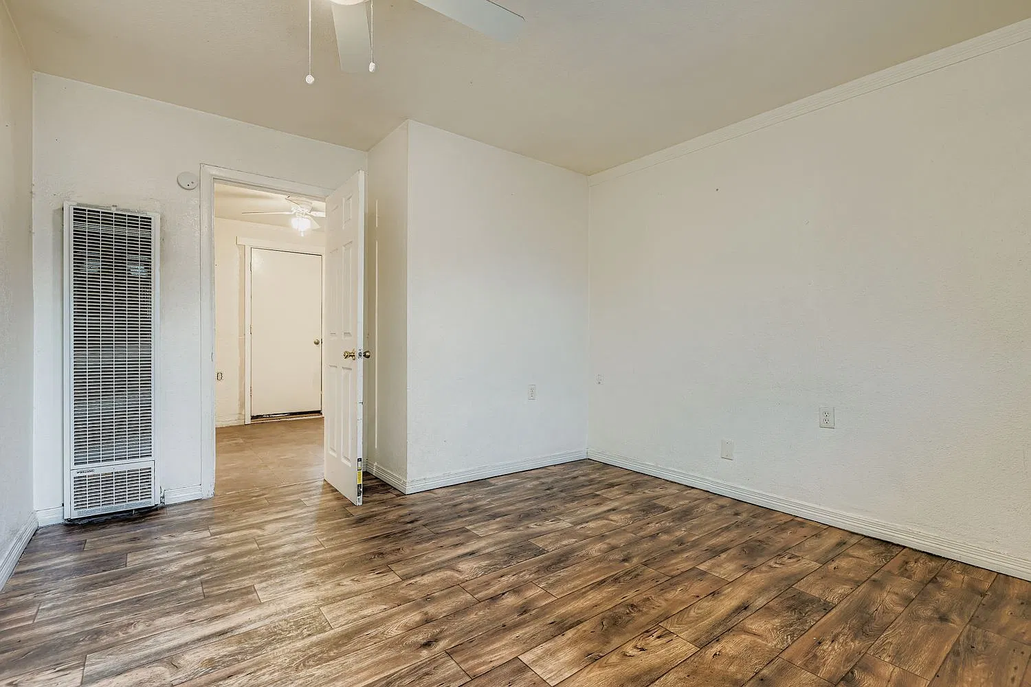 1 bed, 432 sqft, $1,600 — Photo 3