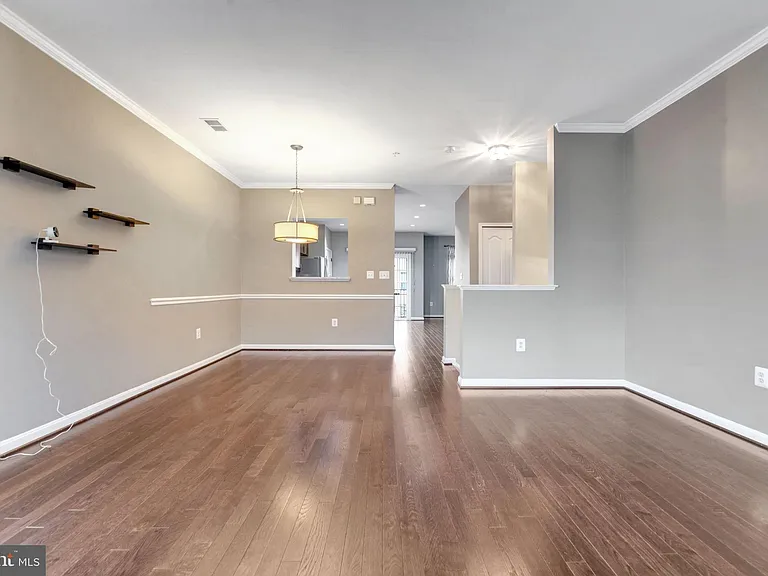 5502 Capital Gateway Dr #418 — Photo 11