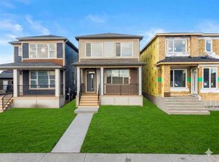 118 NE Wolf Hollow Ter SE, Calgary, AB T2X4M8