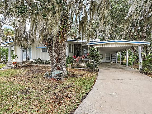 2nd image of 139 Woodmere Dr
