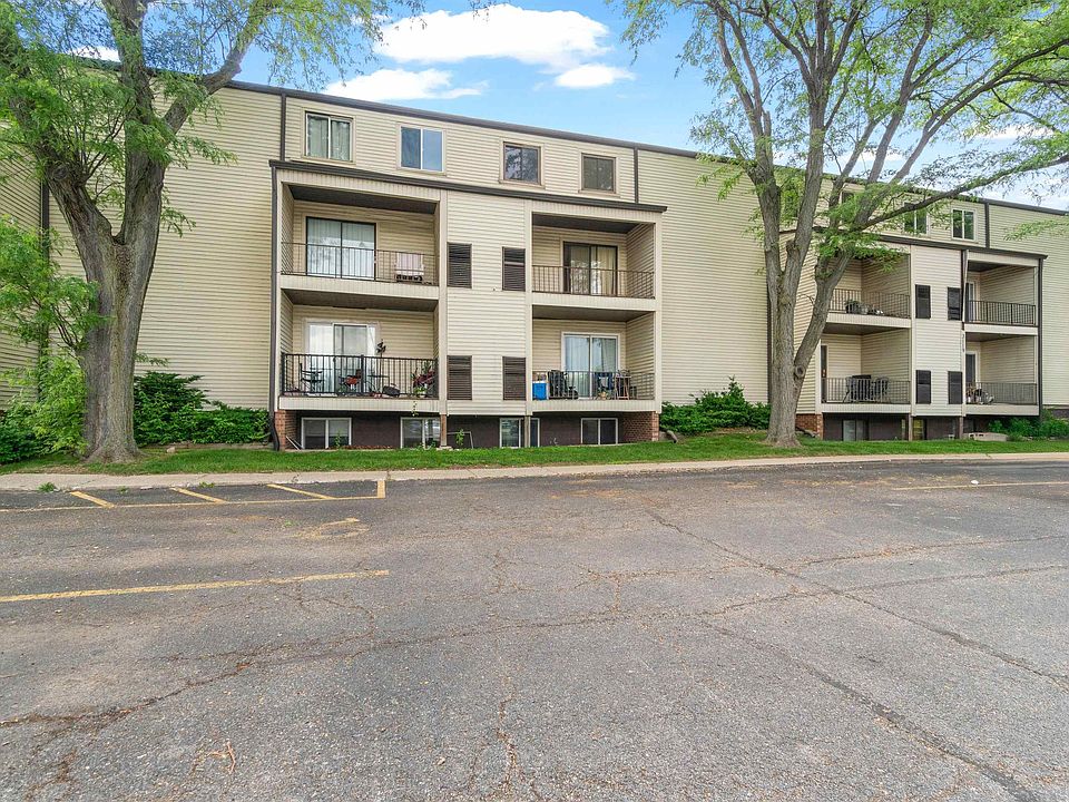 1st image of 3119 W Willow Knolls Dr Unit 36B