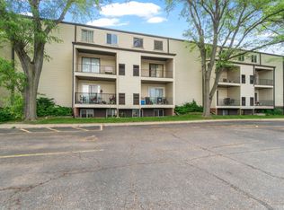 3119 W Willow Knolls Dr UNIT 36B, Peoria, IL 61614