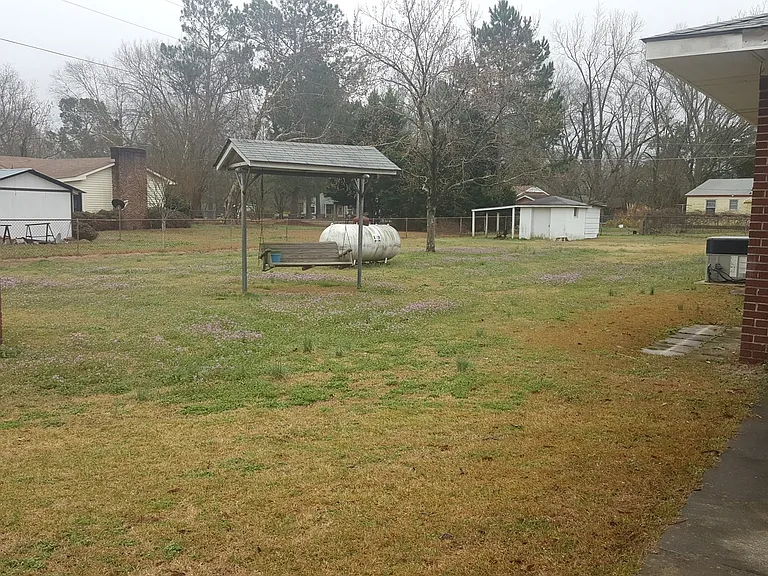 14160 Kiser Rd — Photo 2