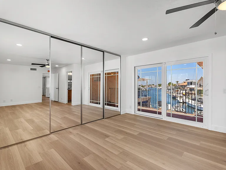 4051 Mistral Dr — Photo 16