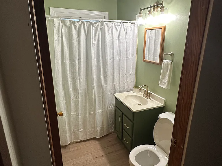 2921 Old Caseyville Rd — Photo 4