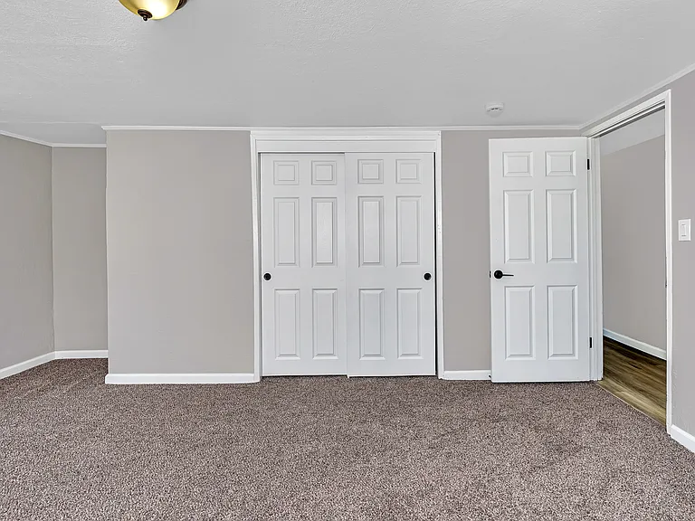 25752 Ellis St — Photo 16