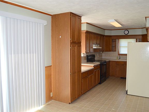 5th image of 3019 Avenue E
