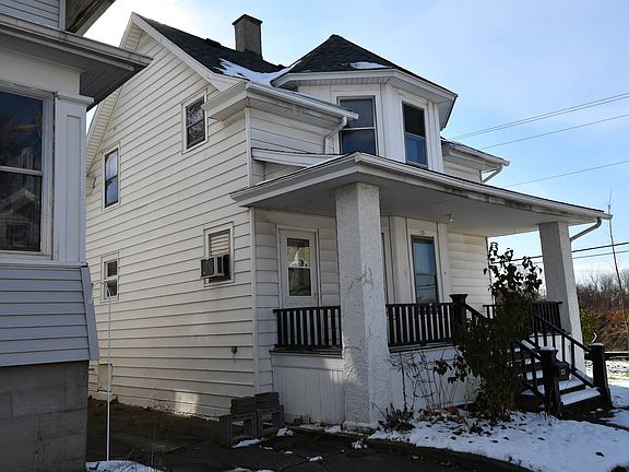 2nd image of 115 Kimball St