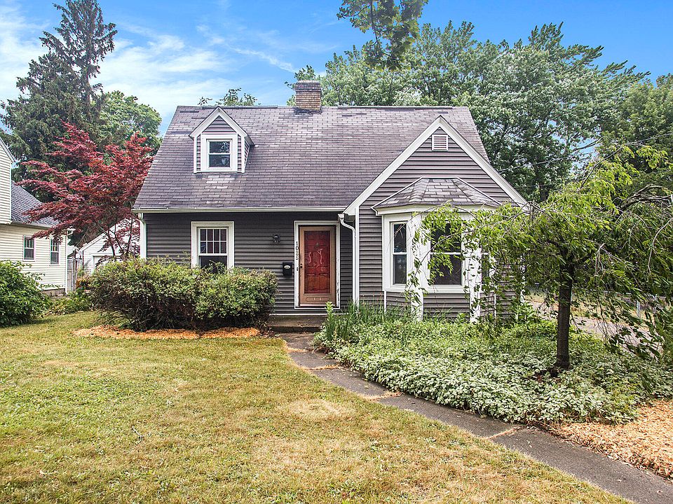 1st image of 1025 Sheridan Dr