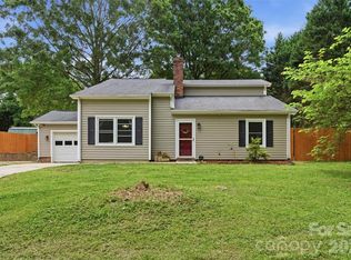 2998 Chestnut Rd, Lincolnton, NC 28092