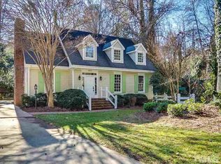 2517 Winterbury Ct, Raleigh, NC 27607
