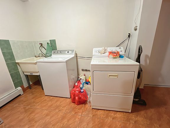 2nd image of 24044 68th Ave #1