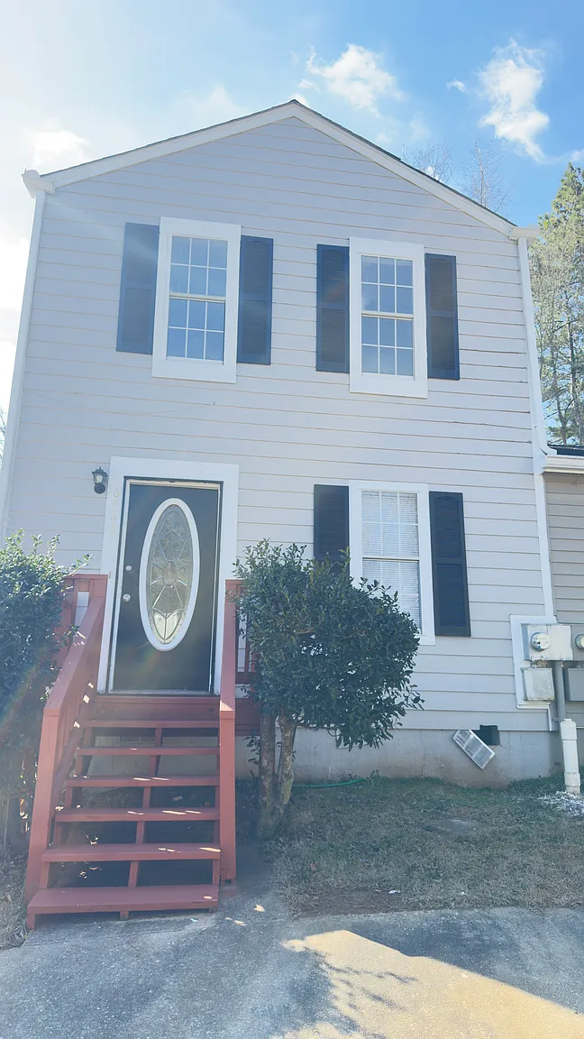 6463 Bedford Ln photo 1