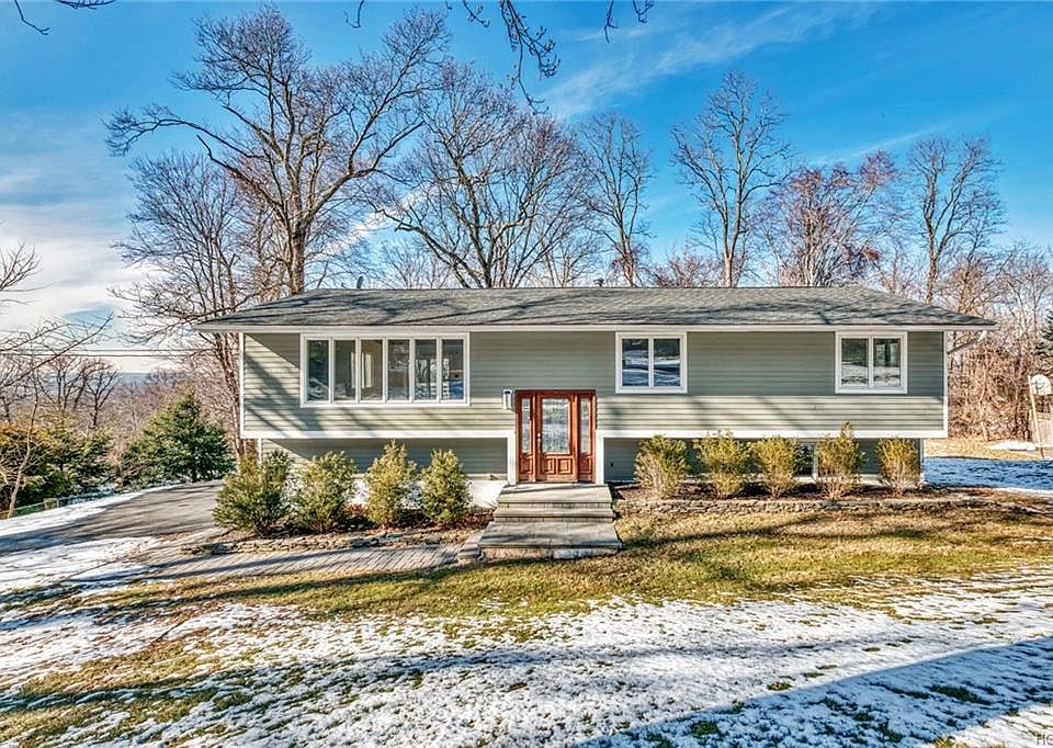 1st image of 486 Mitchell Dr