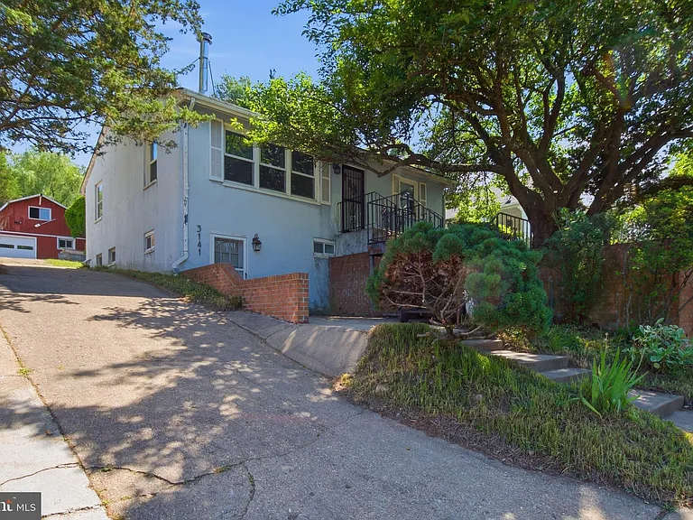3141 Clayborne Ave — Photo 40