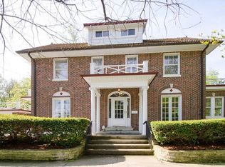 1130 Colfax St, Evanston, IL