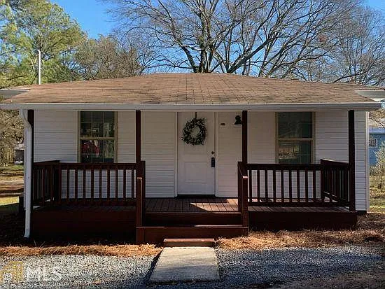 203 Walton St photo 1