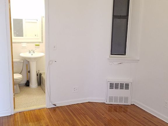5th image of 404 E 83rd St APT 1A