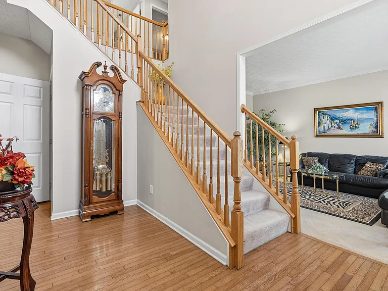Forest Oaks Dr — Photo 18