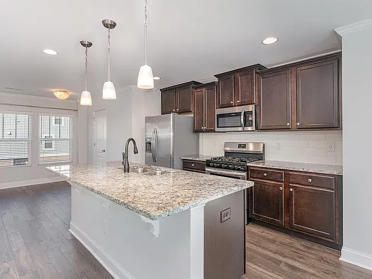 620 Parkington Ln — Photo 22