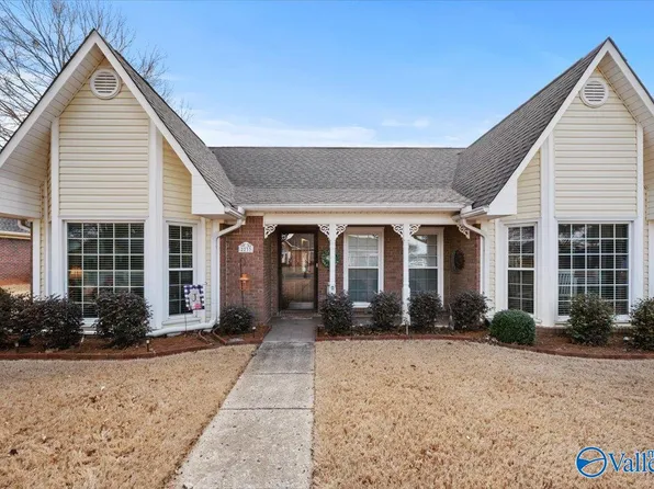 2233 Villaret Dr SW, Huntsville, AL 35803