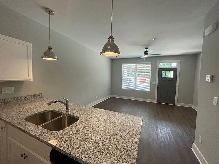 255 Research Dr — Photo 13