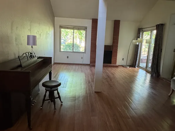 3004 Lago Vista Way, Santa Rosa, CA 95405