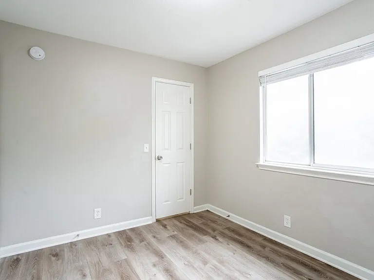 21311 Derby Day Ave — Photo 12