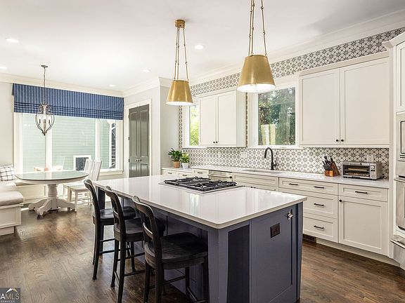 2nd image of 125 Bucher Dr