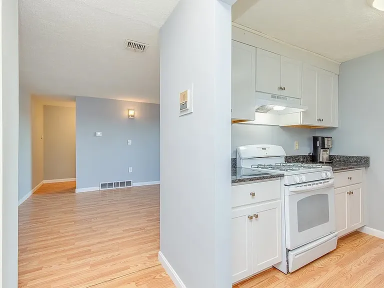 8 Louisburg Sq #1 — Photo 2