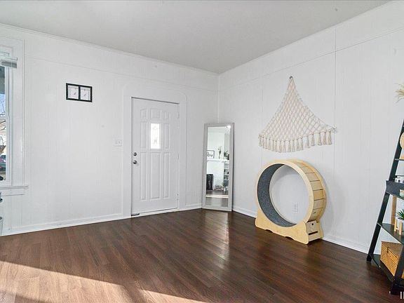4th image of 3008 Edgewood Dr