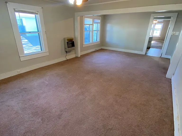1306 Church Ave SE #B — Photo 9