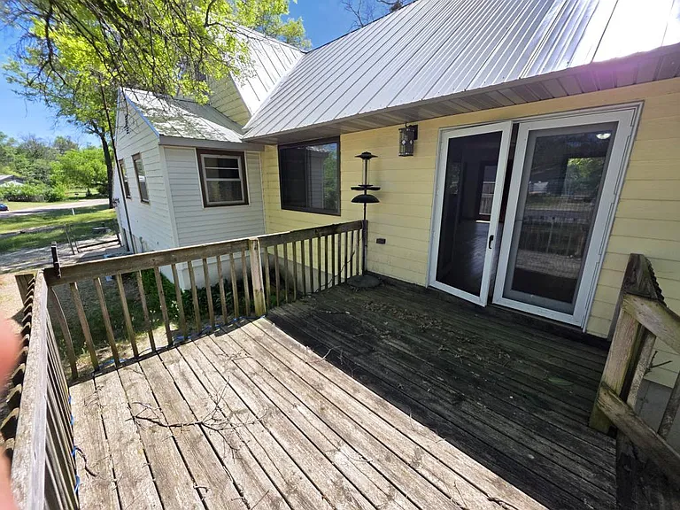 11934 Goodview Ave — Photo 26