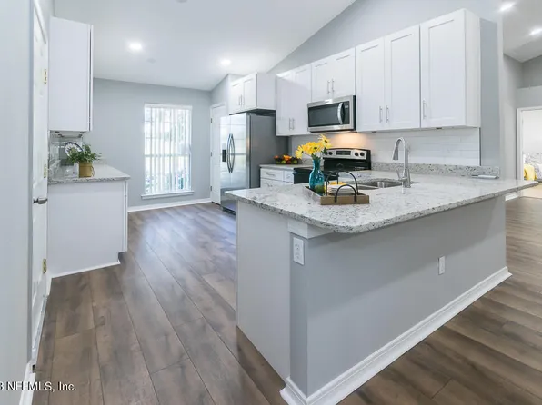 2775 FOX CREEK Drive E, Jacksonville, FL 32221