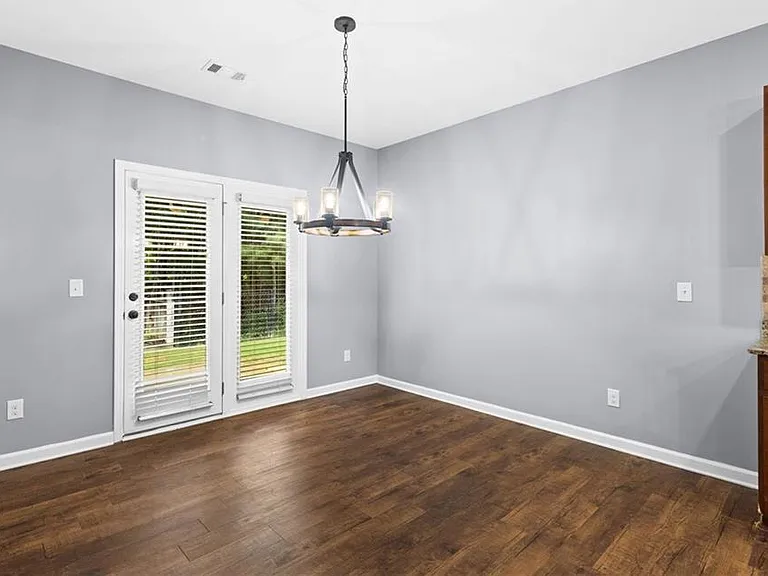 407 Aviary Ln — Photo 20