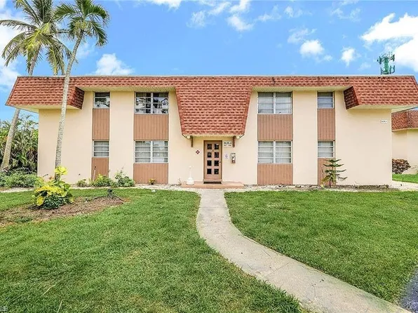 457 Tallwood ST #406, MARCO ISLAND, FL 34145