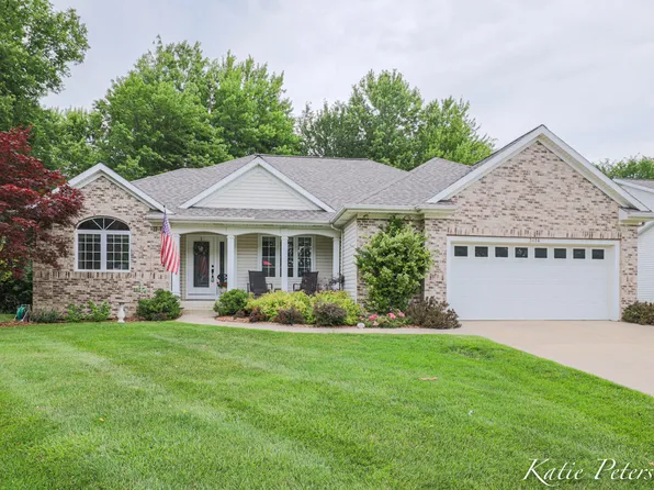 3614 Windshire Dr SE, Grand Rapids, MI 49546
