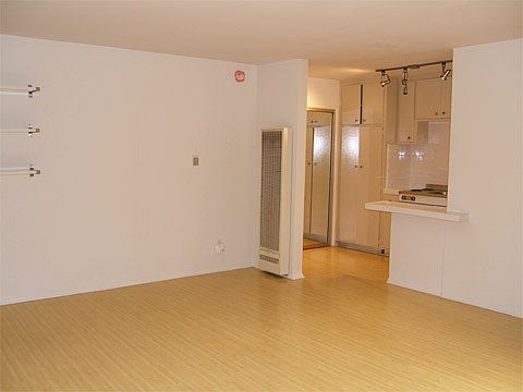 3rd image of 10323 Missouri Ave APT 2