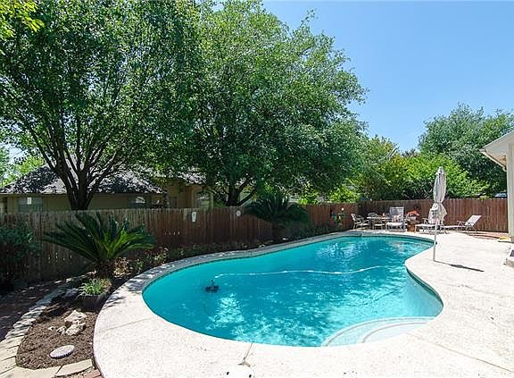 2nd image of 4021 Galena Hills Dr
