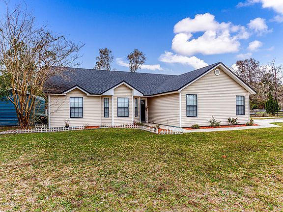 2nd image of 1688 County Road 315b
