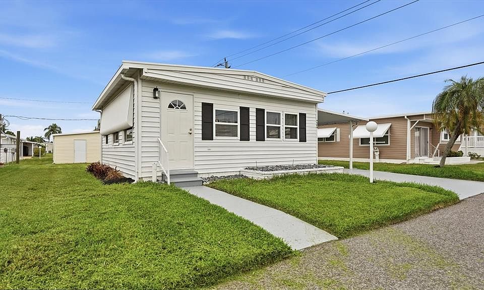 1st image of 4908 5TH A STREET E