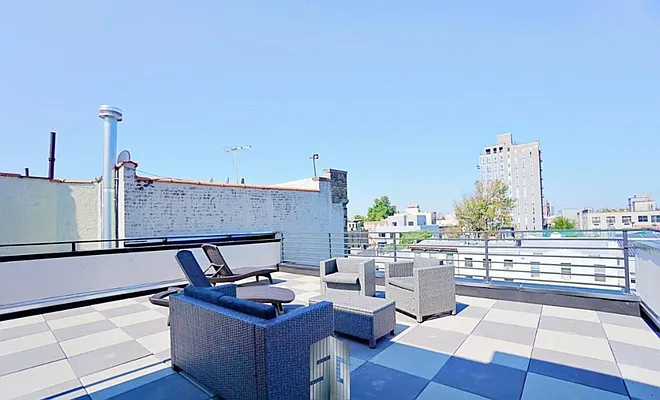 Rented by Skyline Group Real Estate | media 21