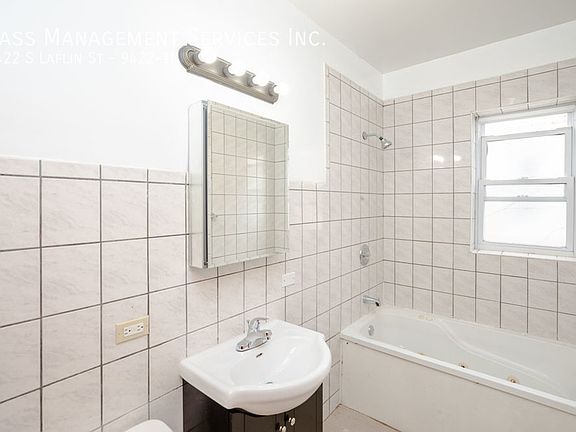 2nd image of 9422 S Laflin St #1N