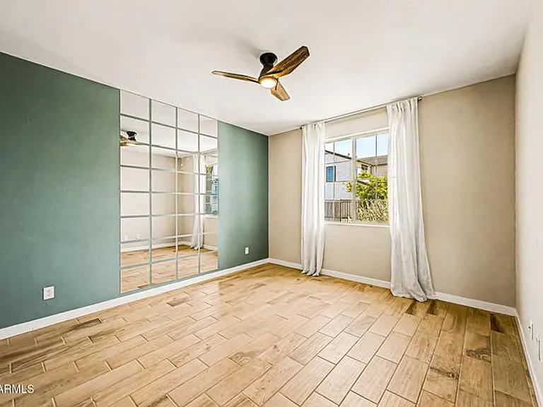 10950 W Beatrice St — Photo 5
