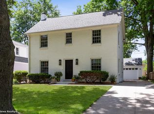 4326 Allison Ave, Des Moines, IA 50310